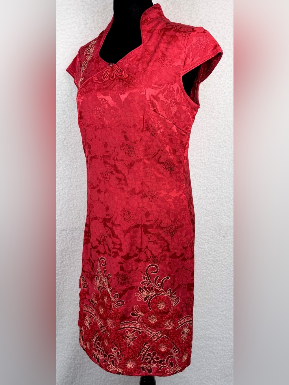Red/Gold Floral Embroidered Mandarin Collar Sheath Mini Dress, XL - Picture 8 of 15